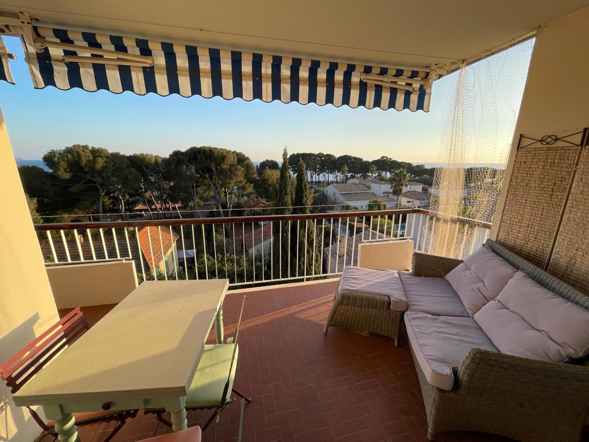 Appartement T3 Terrasse Vue Mer Bandol Luaran gambar